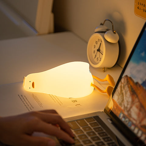 Lie Flat Duck Silicone Night Light Children's Bedside Table Lamp LED Smart With Sleep Night Light Pat Dimming Atmosphere Table Lamp Gift